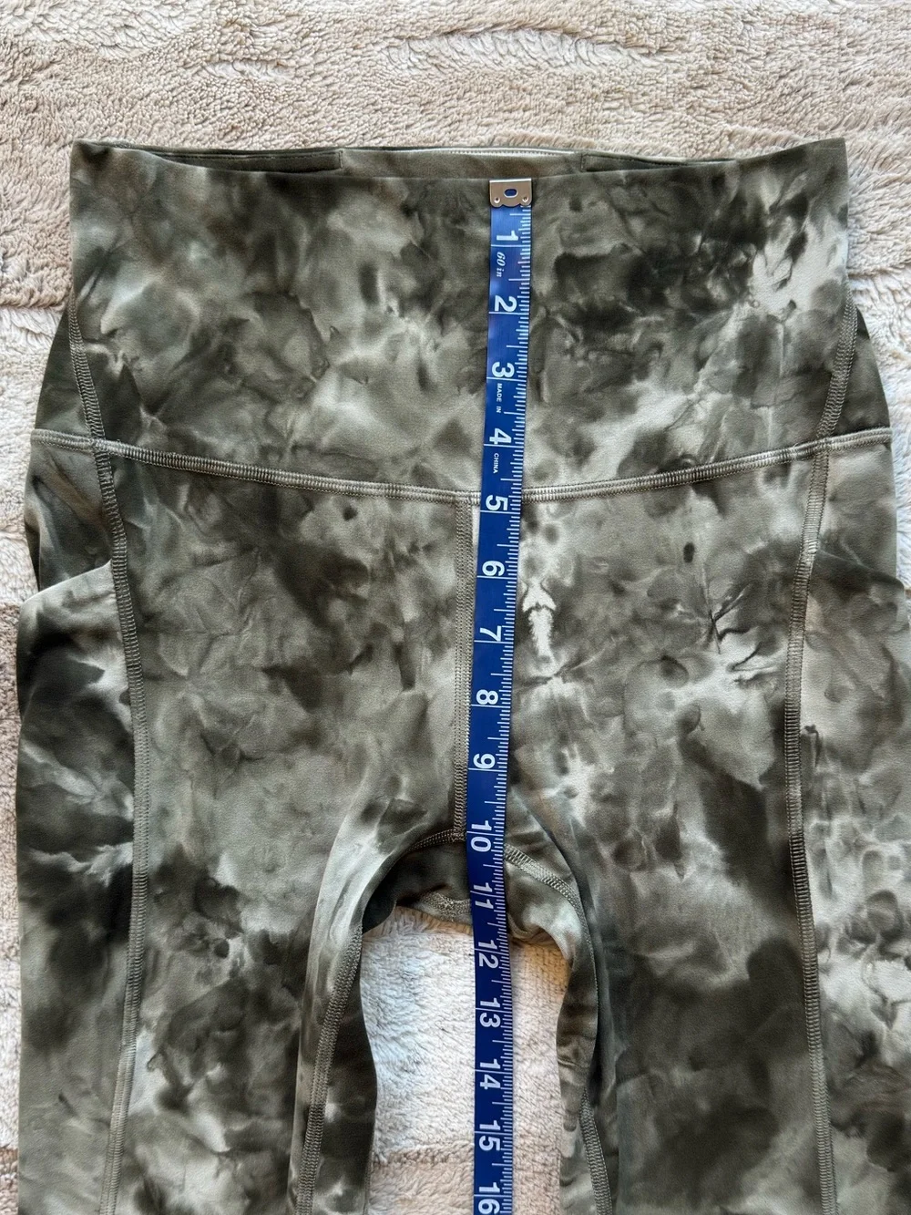 Lululemon Matching Set Align High-Rise with Pockets 25